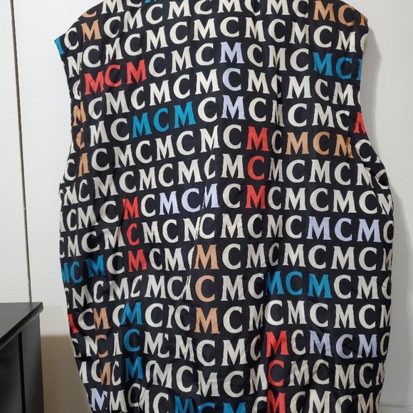 MCM VEST - Picture 2 of 3